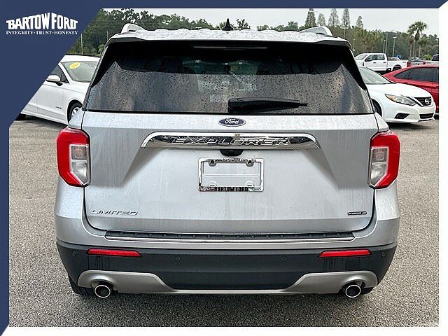 2022 Ford Explorer Limited Edition image 5