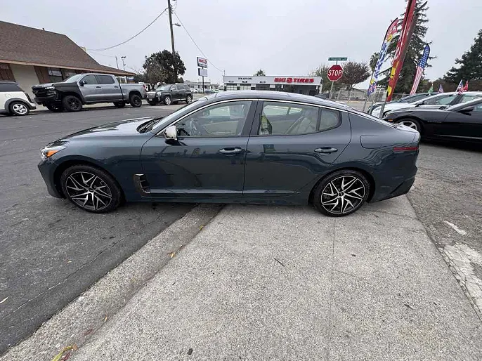 2022 Kia Stinger