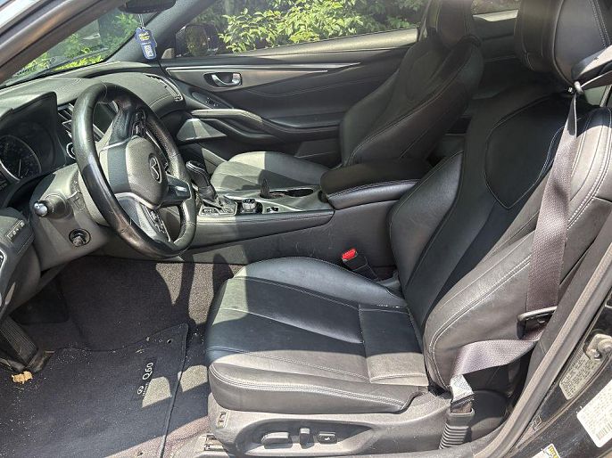 2017 Infiniti Q60