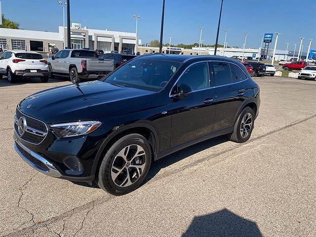 2025 Mercedes-Benz GLC