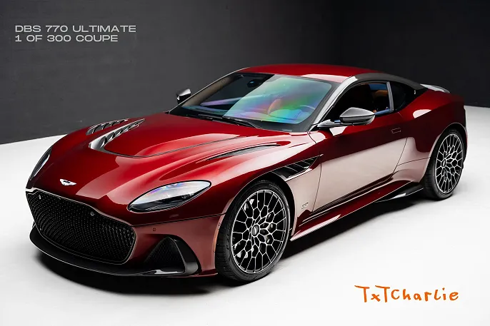 2023 Aston Martin DBS