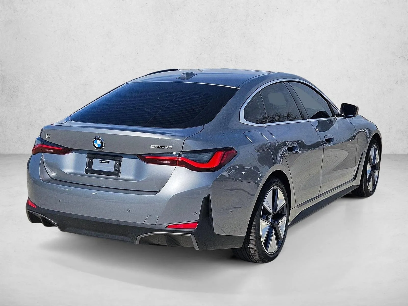 2026 BMW i4