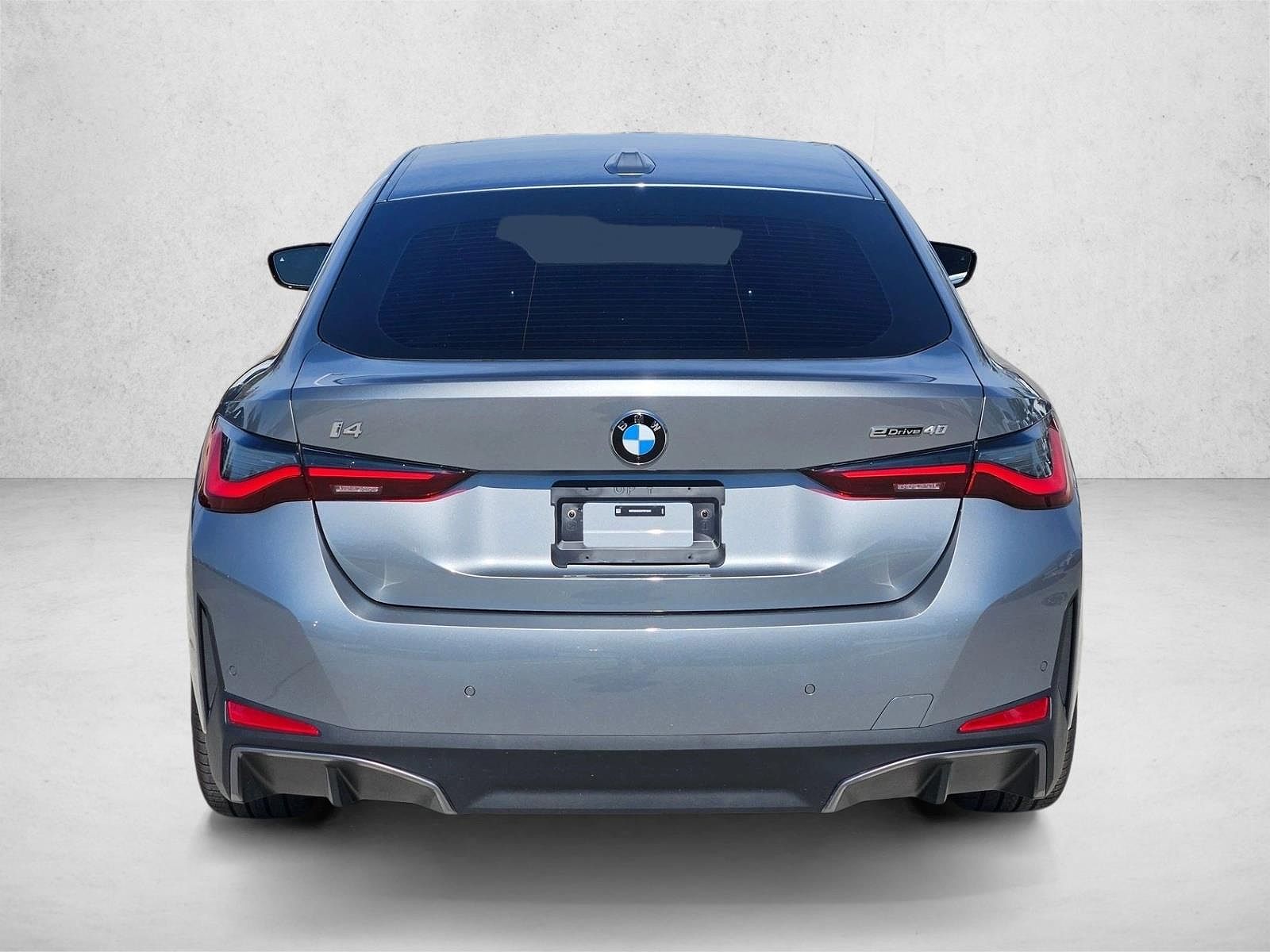 2026 BMW i4