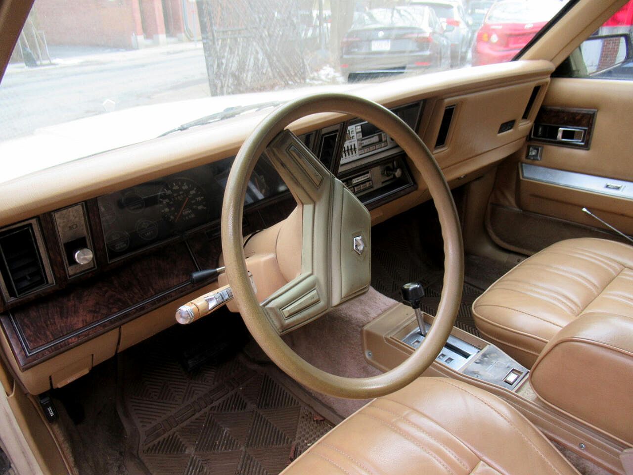 1986 Chrysler LeBaron Mark Cross image 6