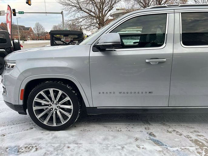 2022 Jeep Grand Wagoneer