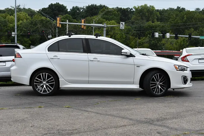 2017 Mitsubishi Lancer