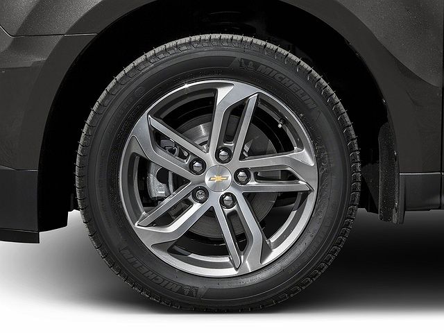 2017 Chevrolet Equinox Premier image 10