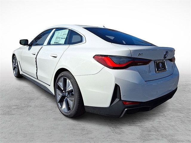 2025 BMW i4