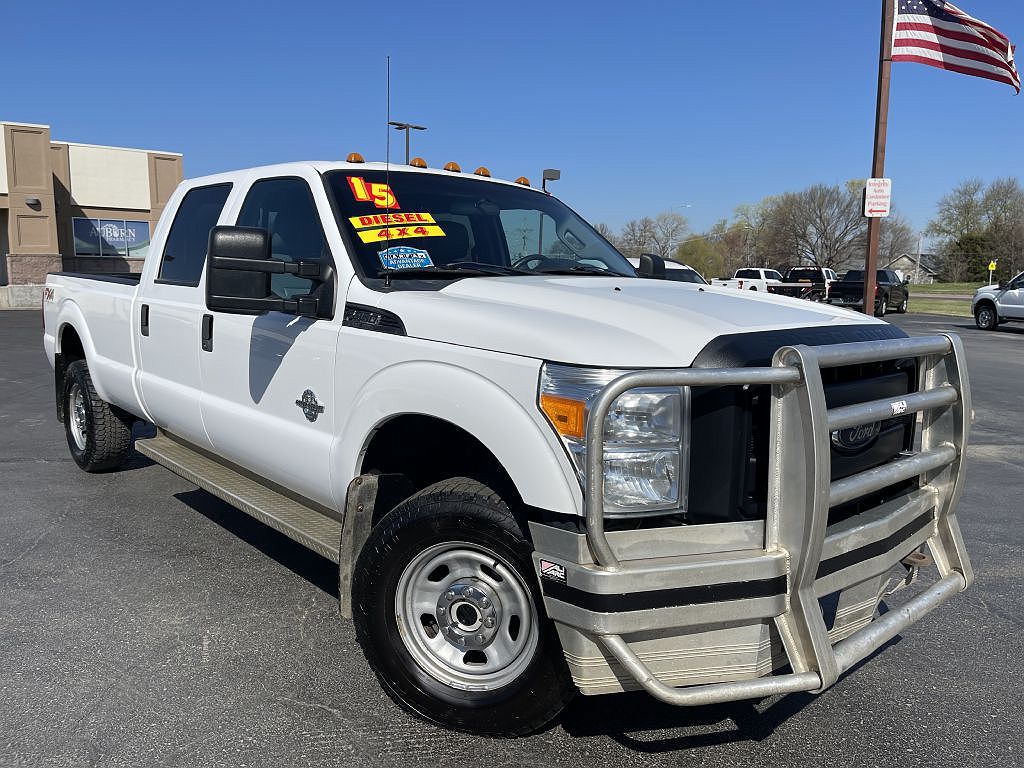 2015 Ford F-350 null image 0