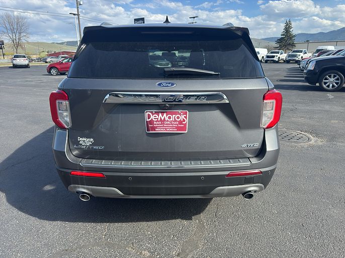 2022 Ford Explorer