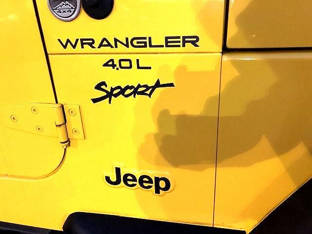 2000 Jeep Wrangler Sport image 18