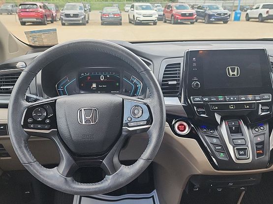 2023 Honda Odyssey Elite photo 9