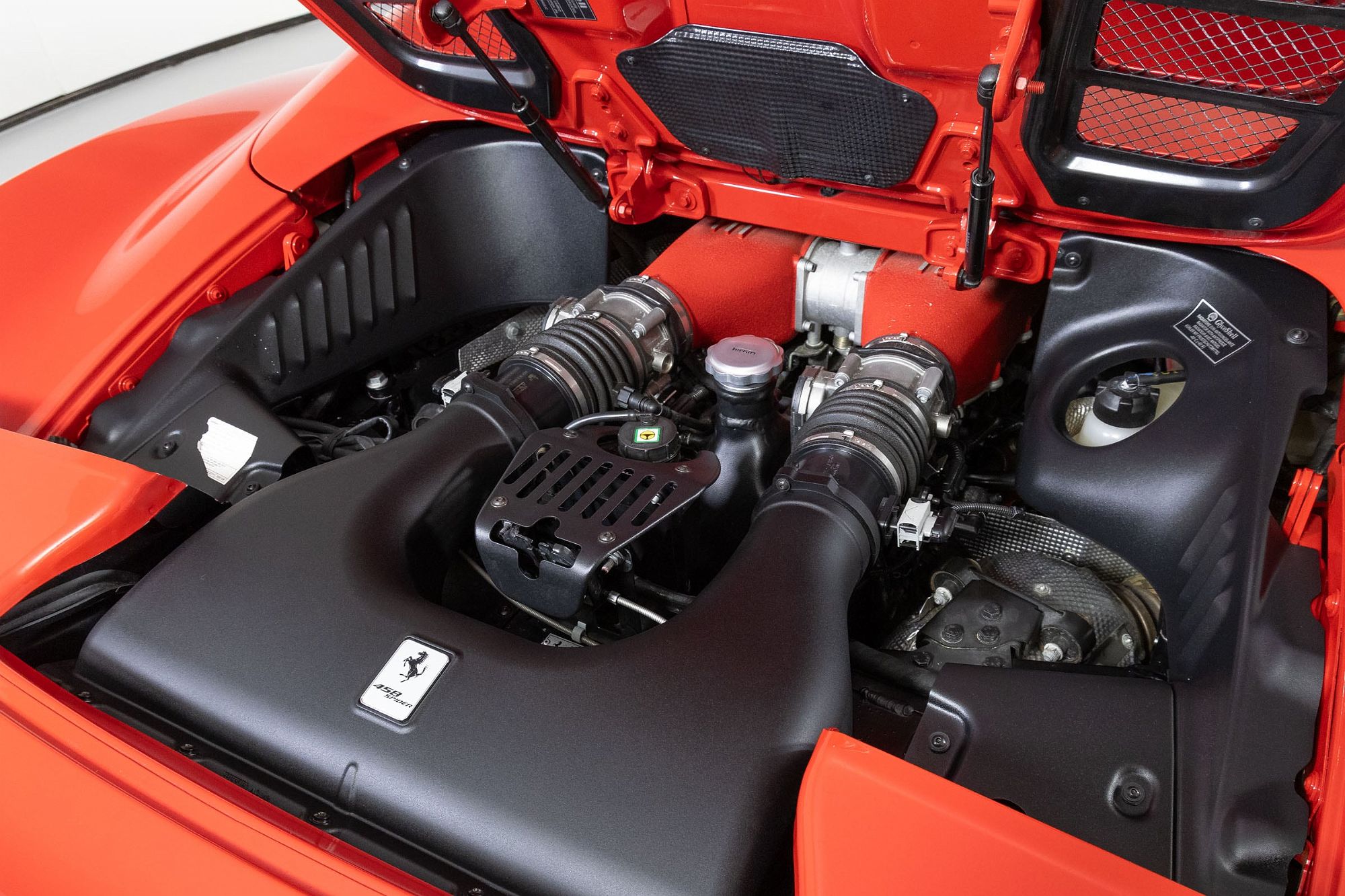 2014 Ferrari 458 null image 16