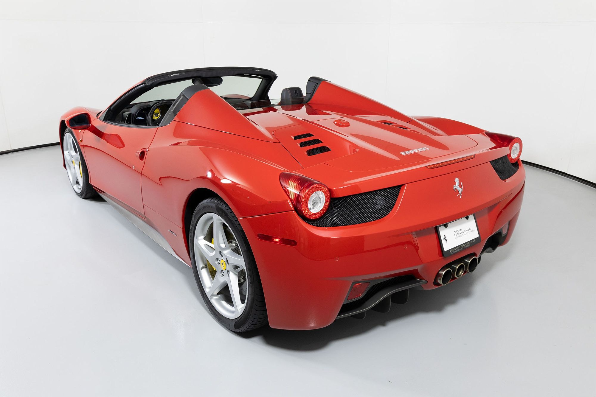 2014 Ferrari 458 null image 24