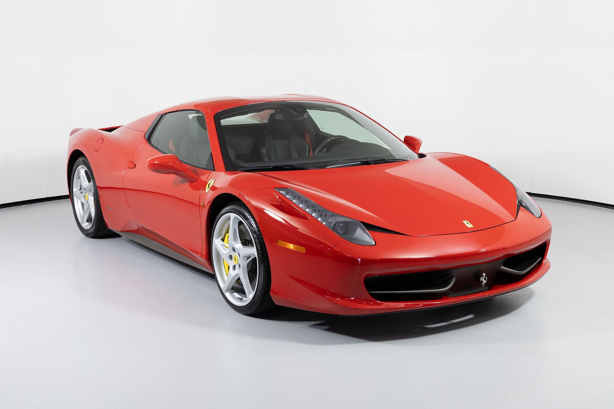 2014 Ferrari 458 null image 6