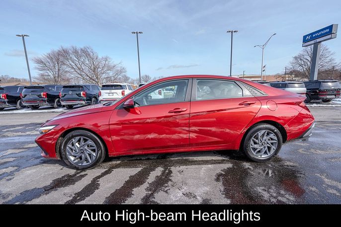 2024 Hyundai Elantra