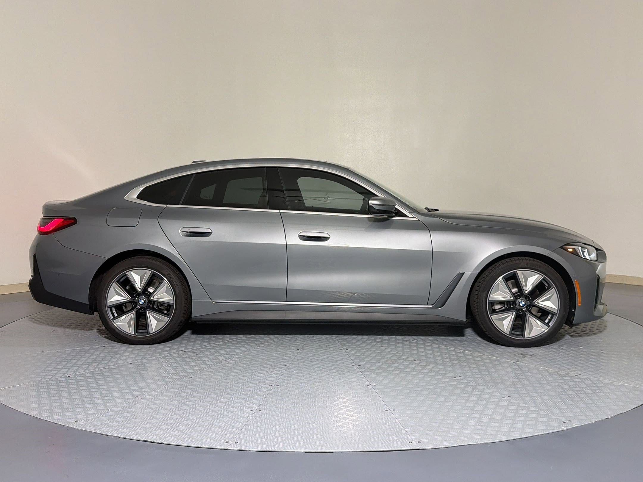 2026 BMW i4