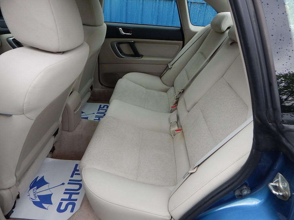 2008 Subaru Legacy 2.5i image 6