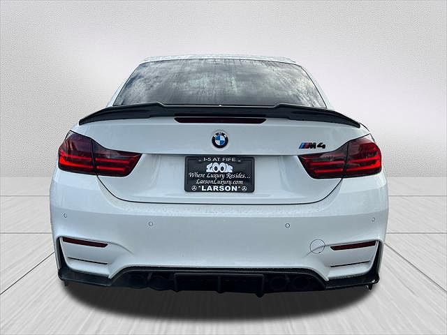 2017 BMW M4 Base image 3