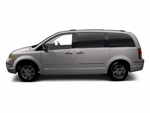2010 Chrysler Town & Country LX image 0