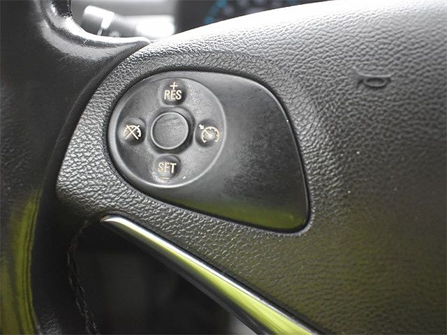 2017 Chevrolet Impala LT image 16