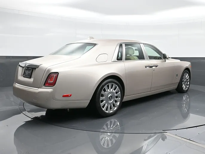 2020 Rolls-Royce Phantom