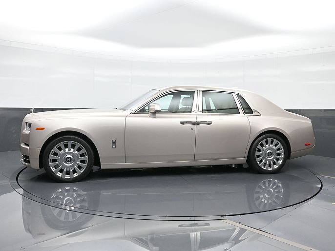 2020 Rolls-Royce Phantom