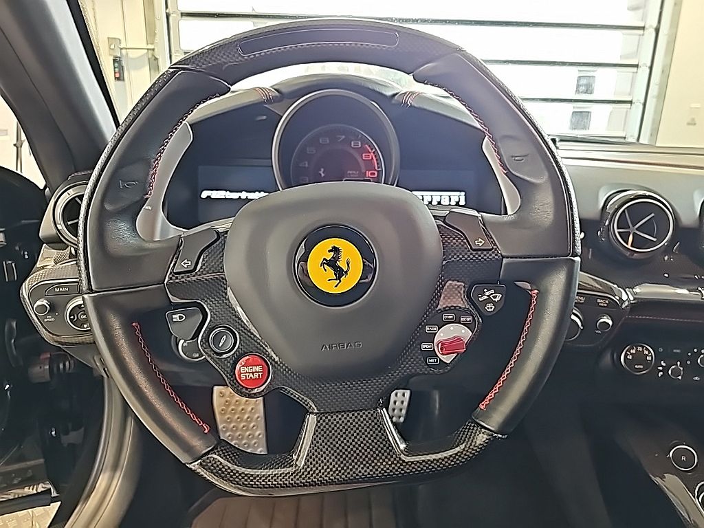 2015 Ferrari F12 Berlinetta image 19
