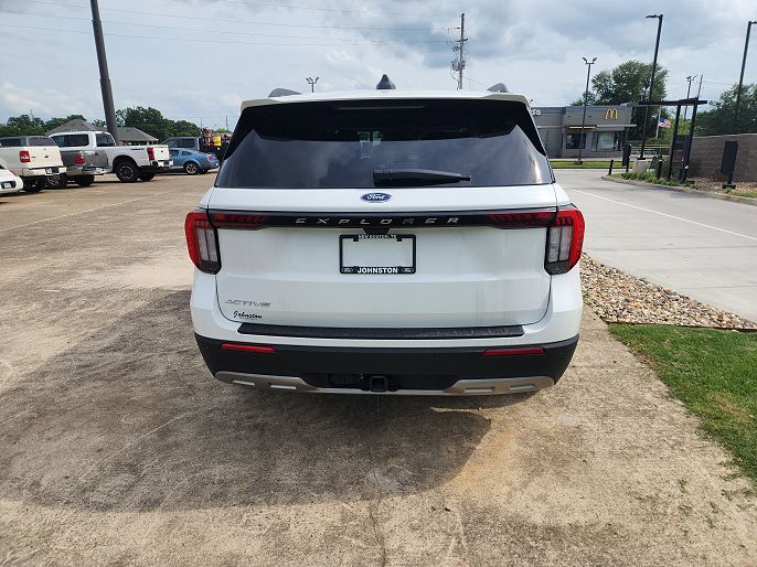 2025 Ford Explorer