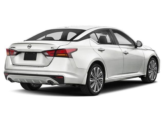 2025 Nissan Altima