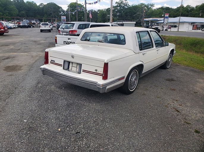 1987 Cadillac Fleetwood