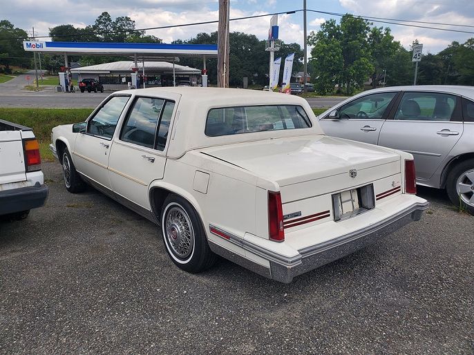 1987 Cadillac Fleetwood