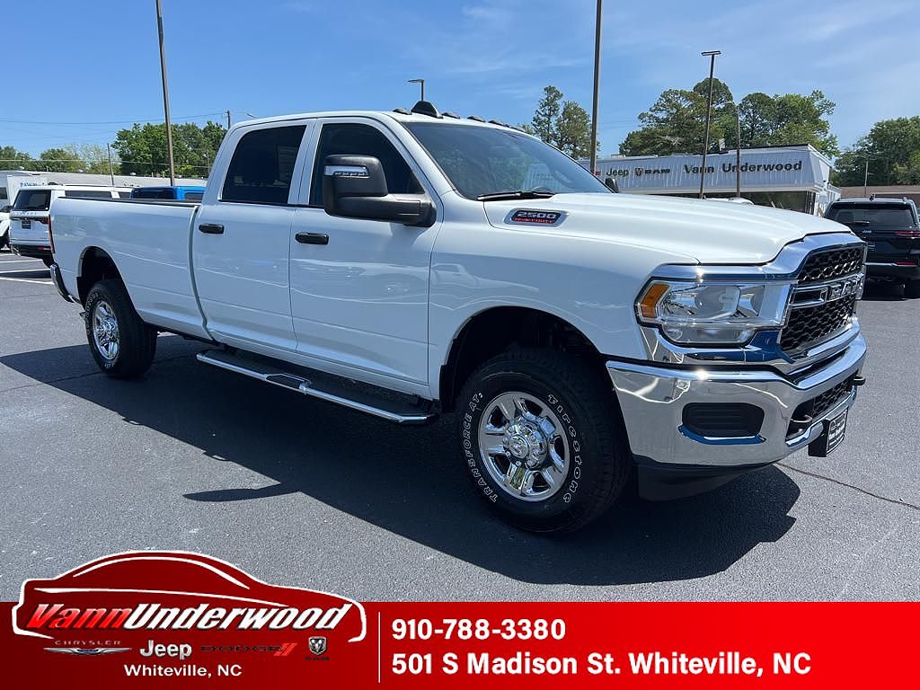 2024 Ram 2500 Tradesman image 0