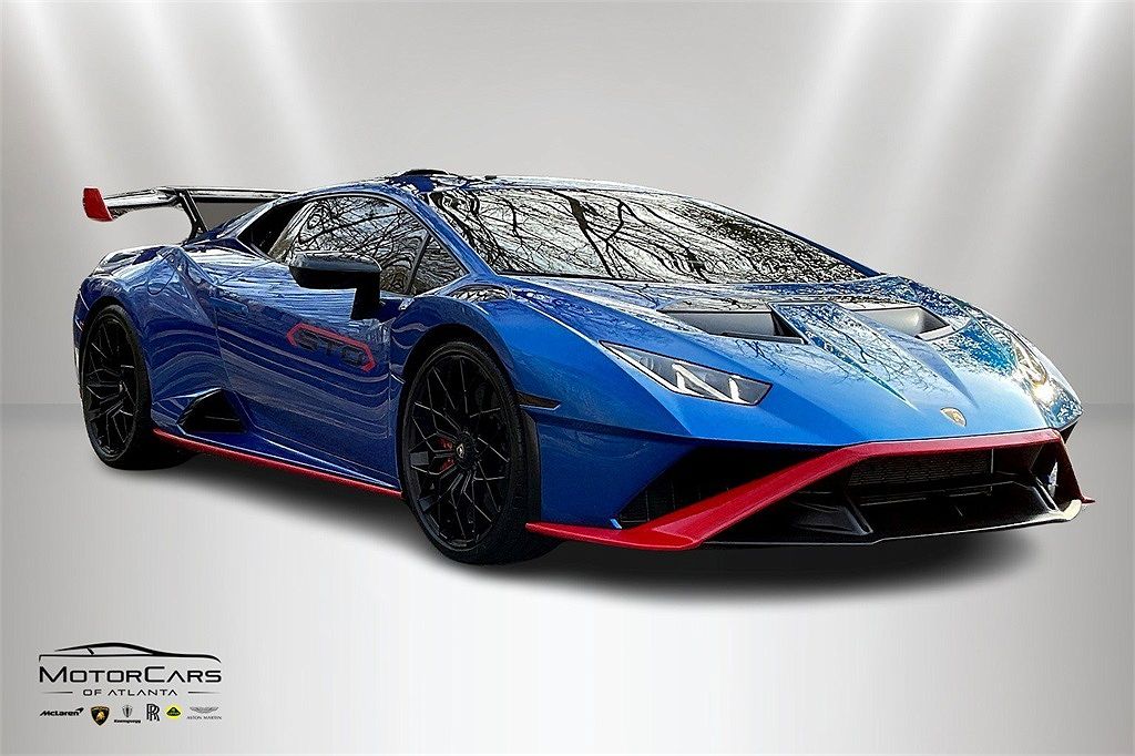 2023 Lamborghini Huracan STO image 0