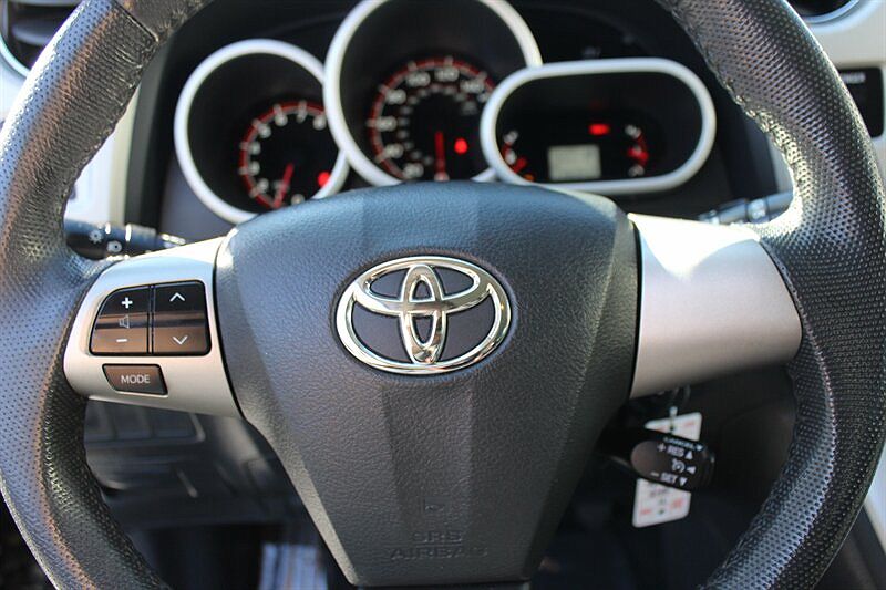 2013 Toyota Matrix S image 13