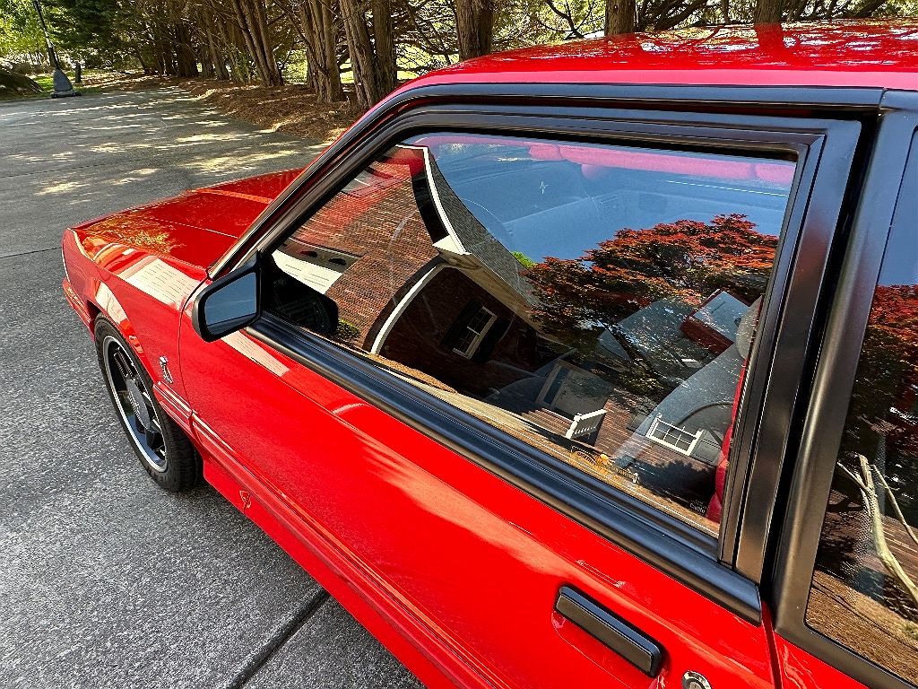 1993 Ford Mustang Cobra image 25
