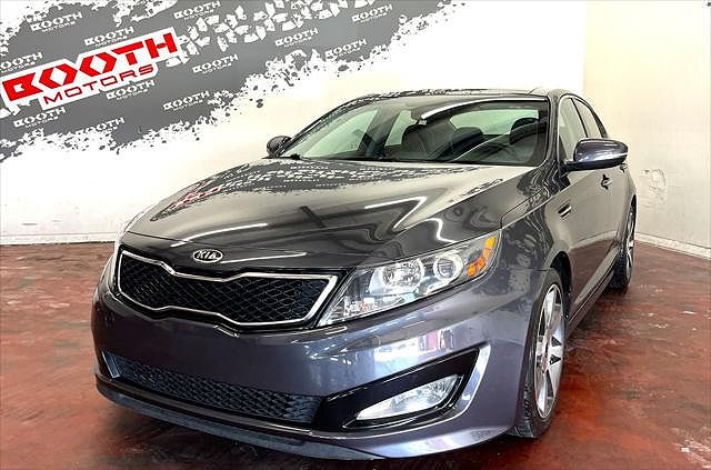 2011 Kia Optima SX image 0