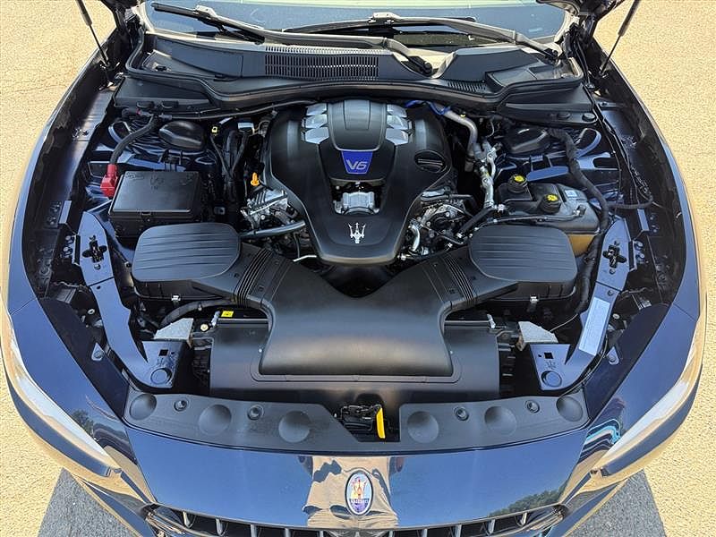 2019 Maserati Ghibli