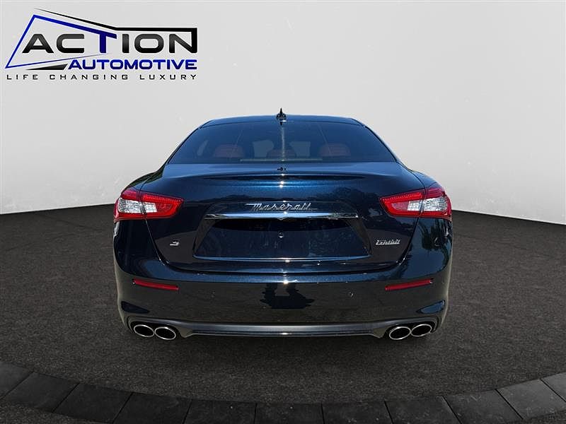 2019 Maserati Ghibli