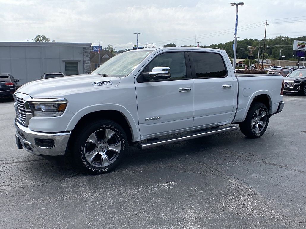 2020 Ram 1500 Laramie image 3