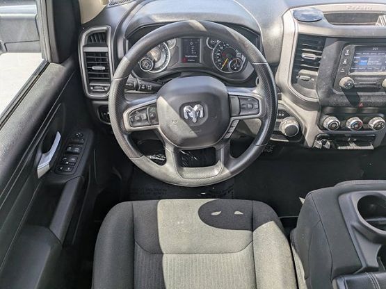 2019 Ram 1500 Tradesman photo 10