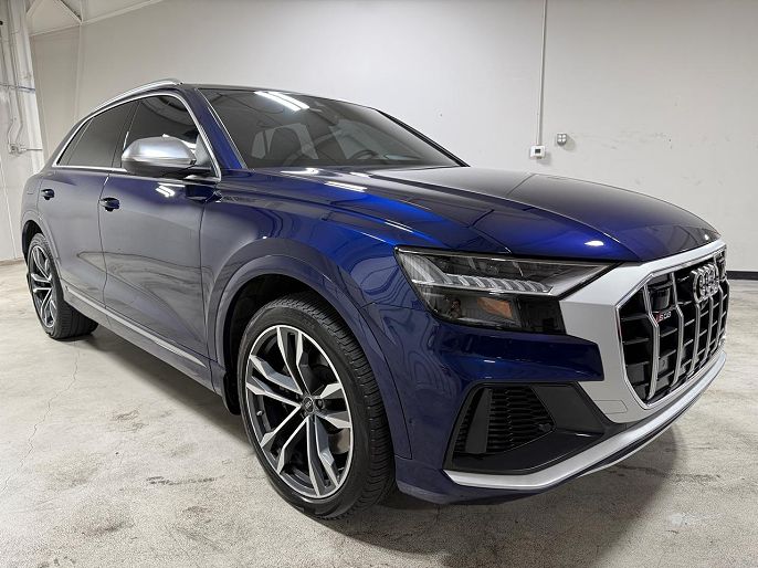 2023 Audi SQ8