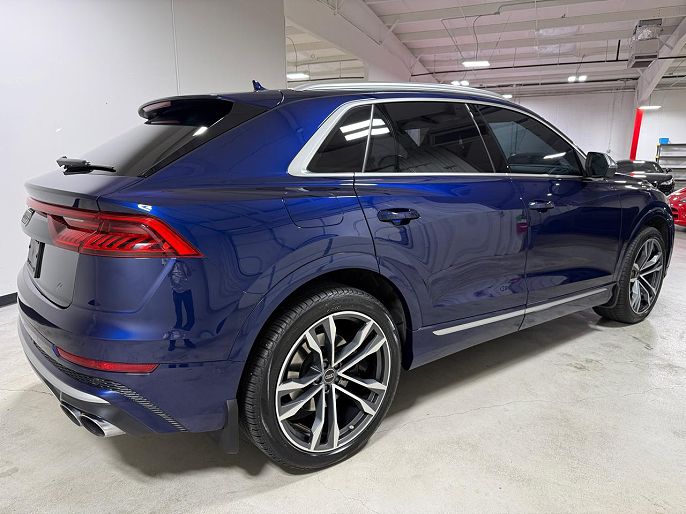 2023 Audi SQ8