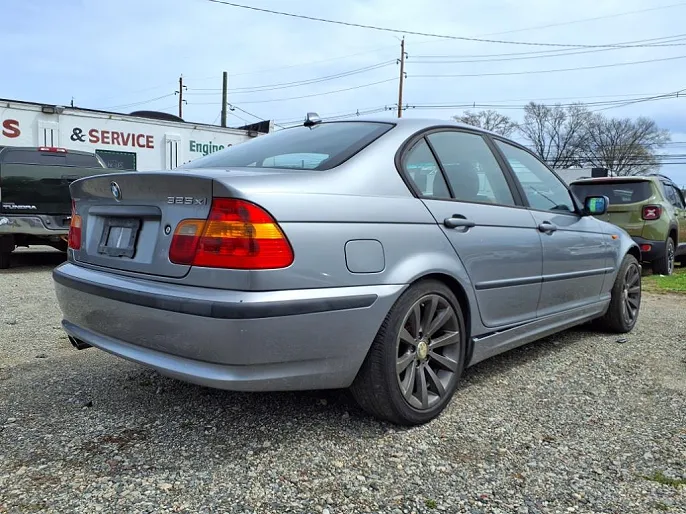 2004 BMW 3 Series