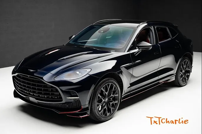 2023 Aston Martin DBX