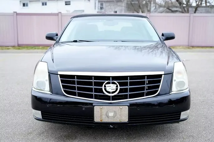 2011 Cadillac DTS