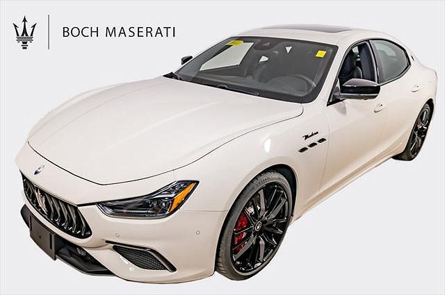 2024 Maserati Ghibli Modena Ultima Q4 image 0