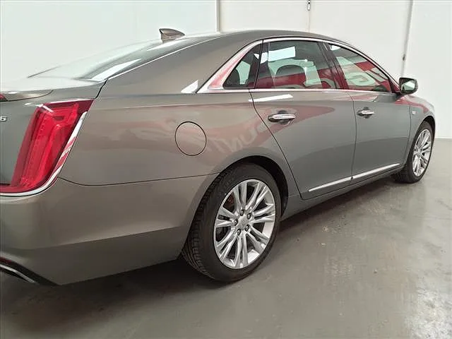 2019 Cadillac XTS Luxury image 3
