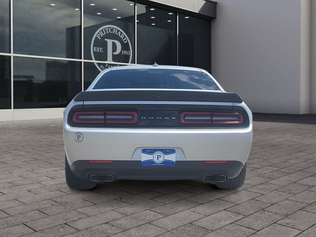 2019 Dodge Challenger R/T image 5