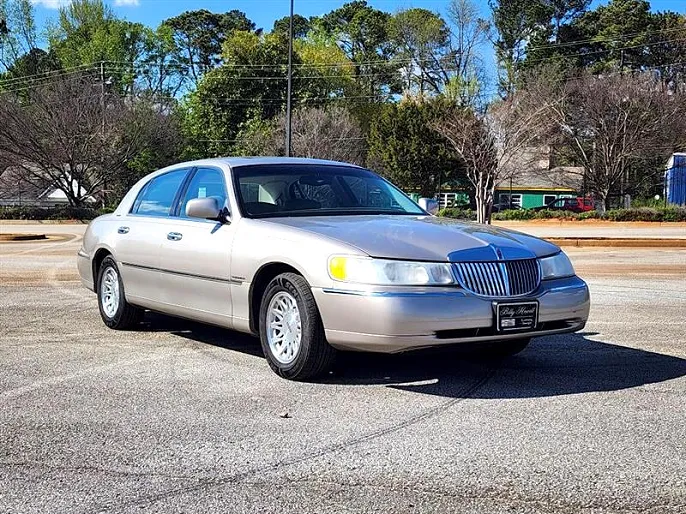 1999 Lincoln Town Car